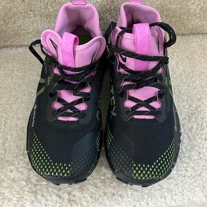 Nike React Pegasus Trail 4 GTX GORE-TEX FN7102 010 Women 6 like new